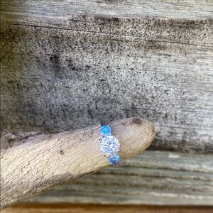 Elegant Blue and 925 Silver Women's Ring